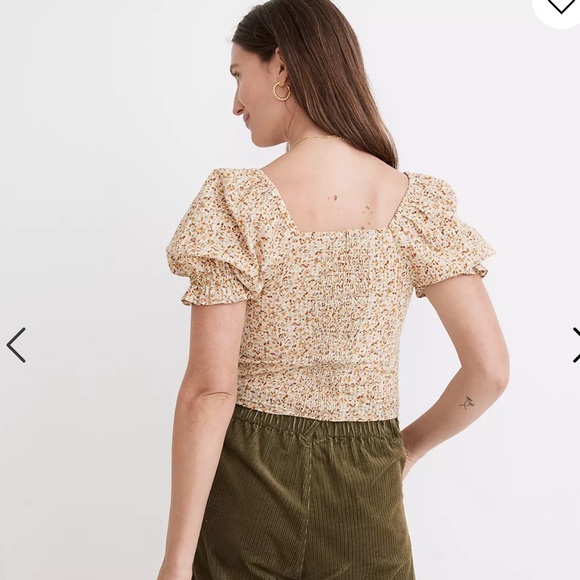 Madewell Hopewell Puff-Sleeve Crop Top in Cottage Garden - Picture 2 of 11